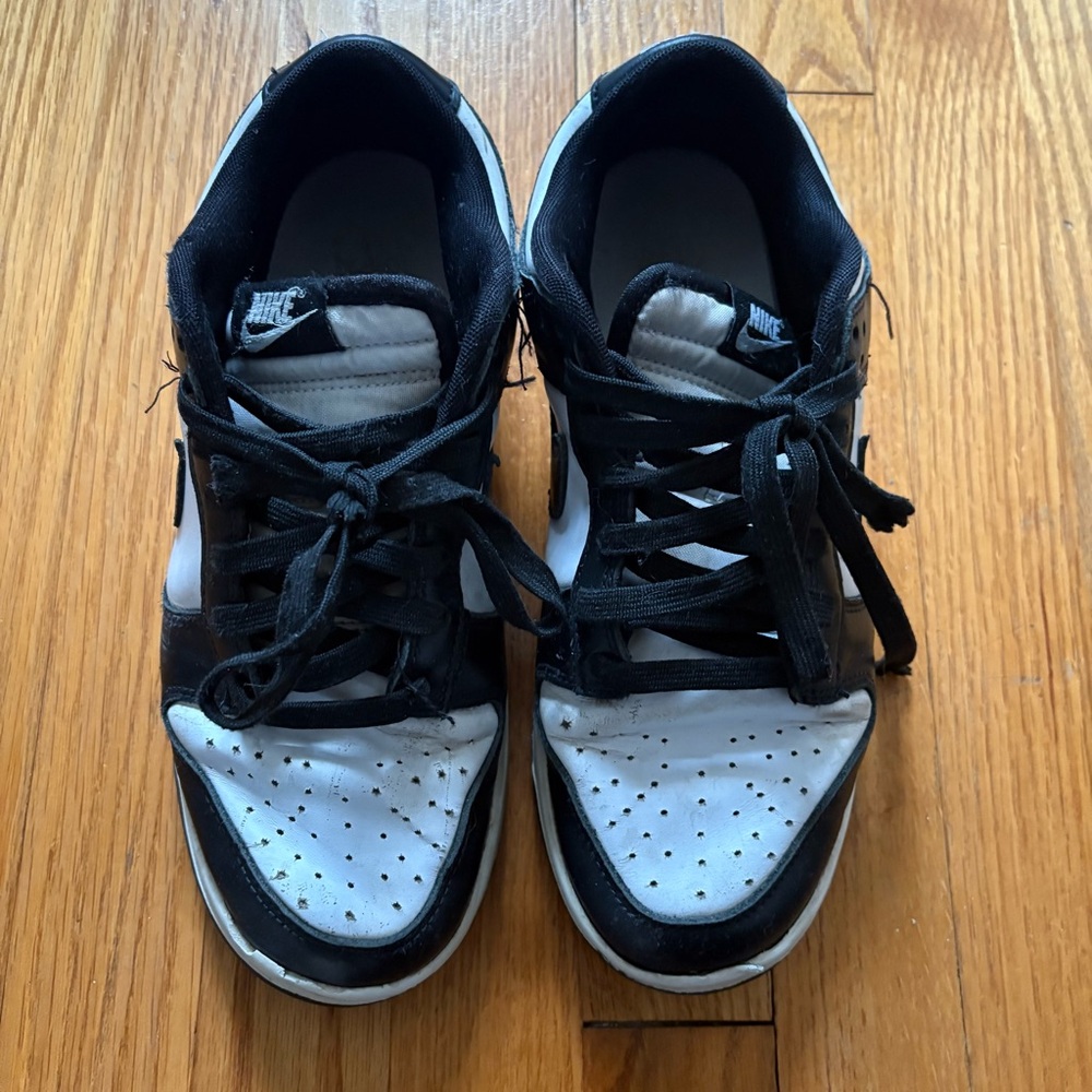 Nike Men's Dunk Low Retro Panda Black White Size 8 Leather - Picture 2 of 15